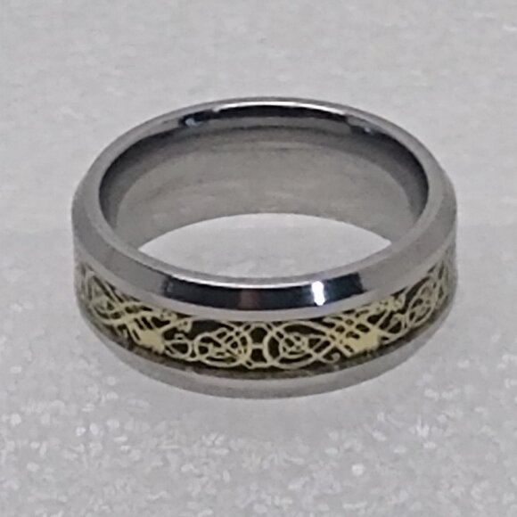 Celtic Dragon Gold Knot On Black Resin Inlay Ring Size 8.25 Width 8mm Unisex - Picture 1 of 4